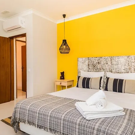 Apartman Akisol Estói Sun *